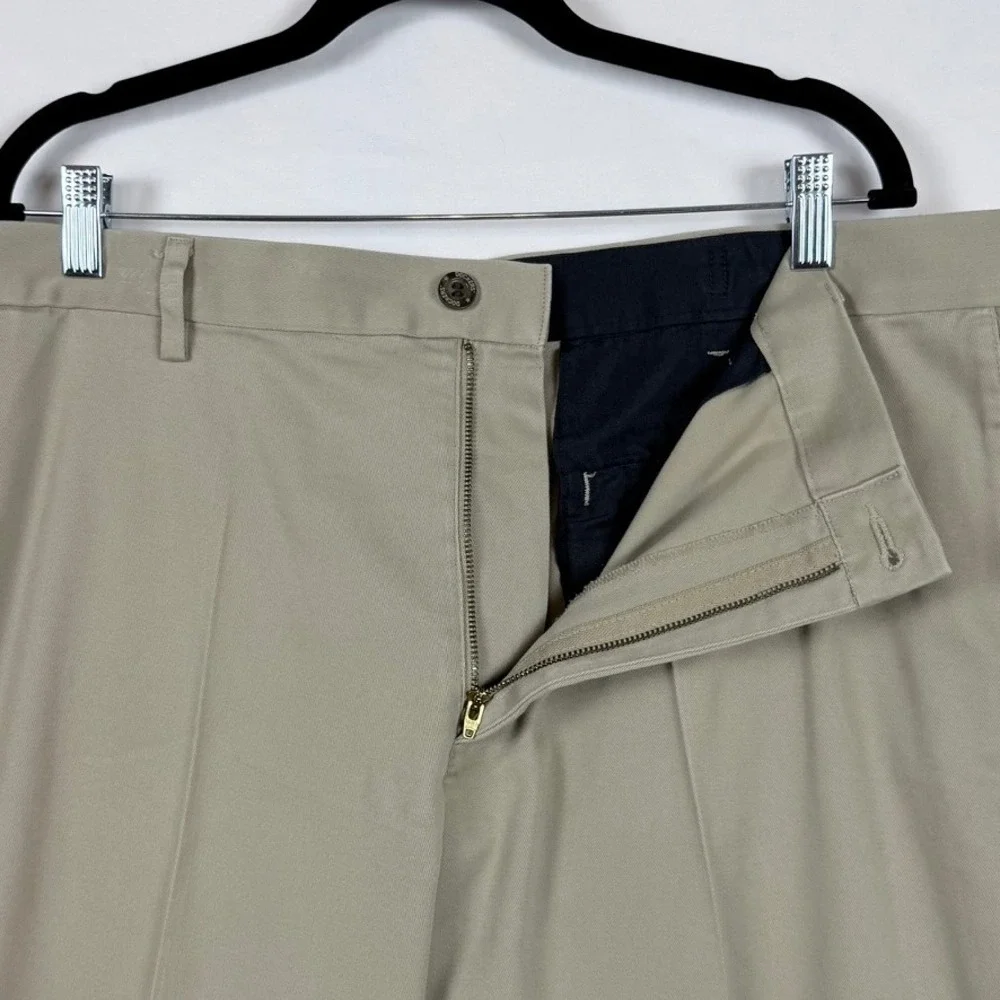 Dockers details brand